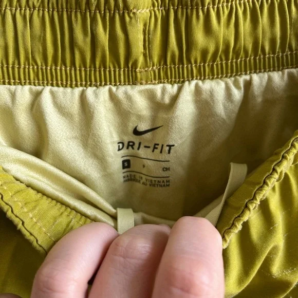 Nike Dri-Fit Running Shorts in Distressed Chartreuse - Picture 6 of 6